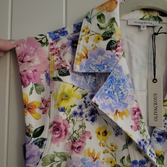 NWT Olivaveous Eternal Spring Floral Print Utility Mini Dress Button Front MD - Picture 8 of 16